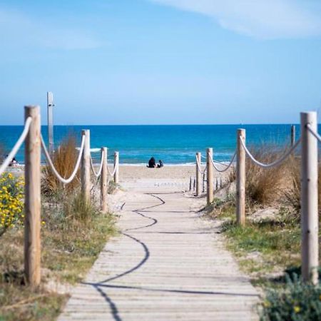 New Beside Sitges With Pool Beside Beach Vilanova i la Geltrú Esterno foto