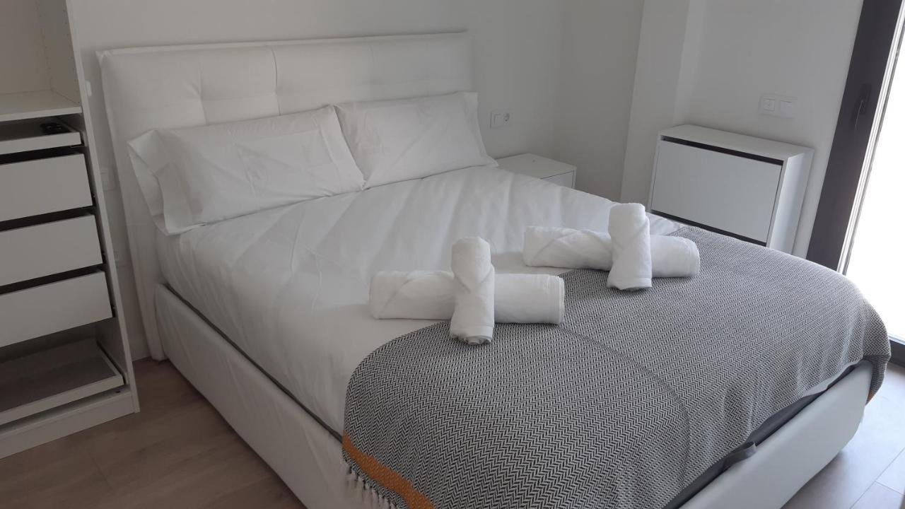 New Beside Sitges With Pool Beside Beach Vilanova i la Geltrú Esterno foto